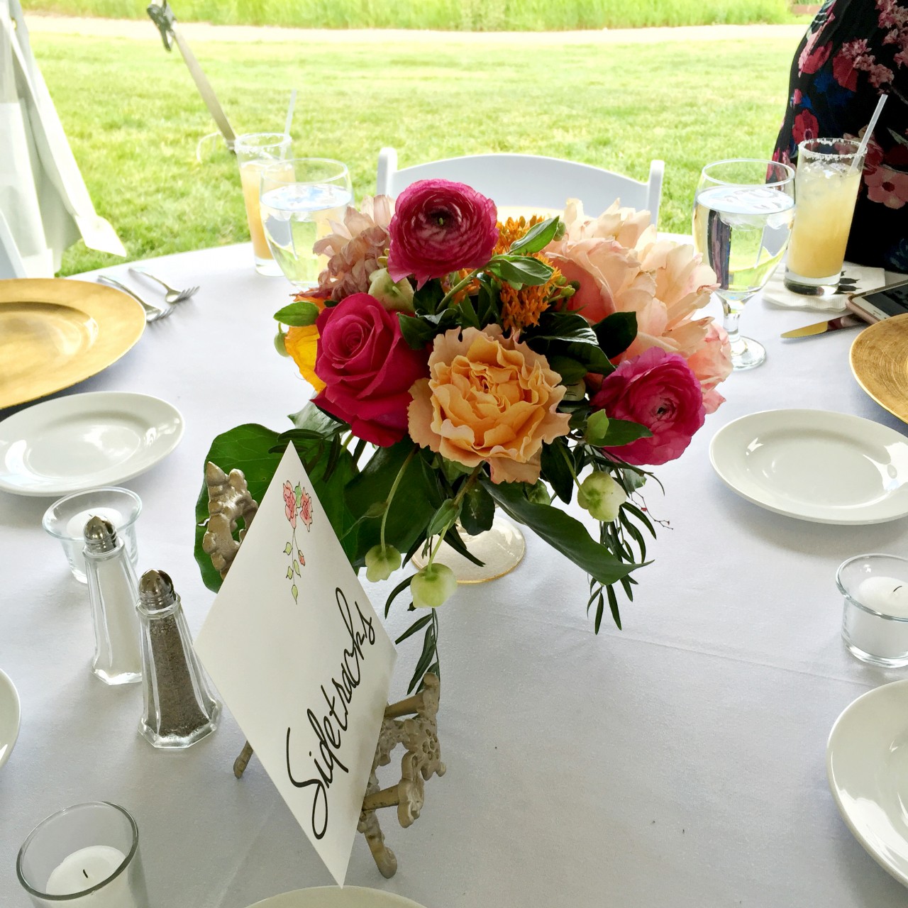 flowerstable_taywedding