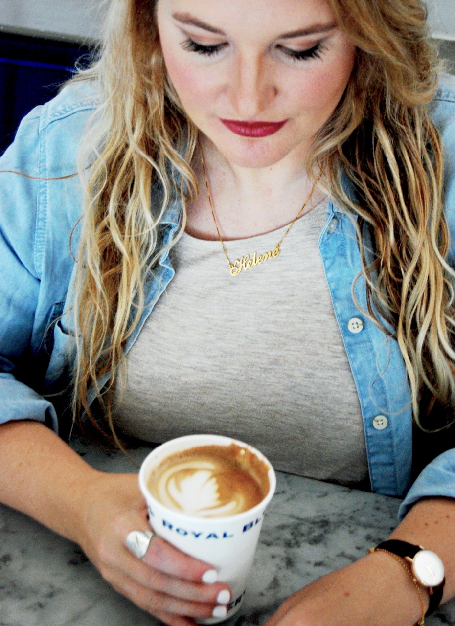 helene_looking_lash_necklace_crop