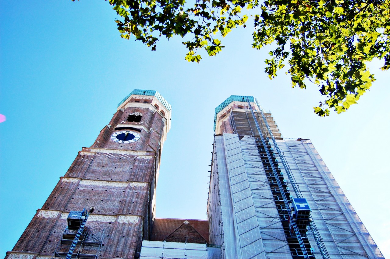frauenkirche-towers-munich