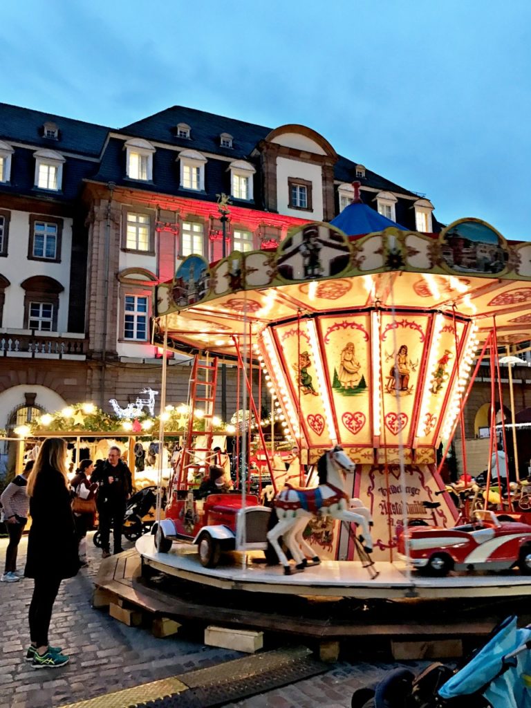 carosel-heidelberg-christmas-market